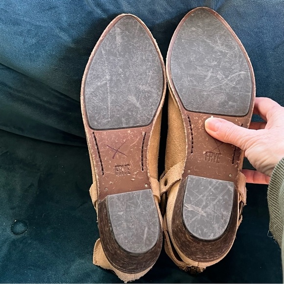 FRYE LEATHER SUEDE DISTRESSED HARNESS ANKLE BOOTS SIZE 10 EUC - Picture 9 of 12